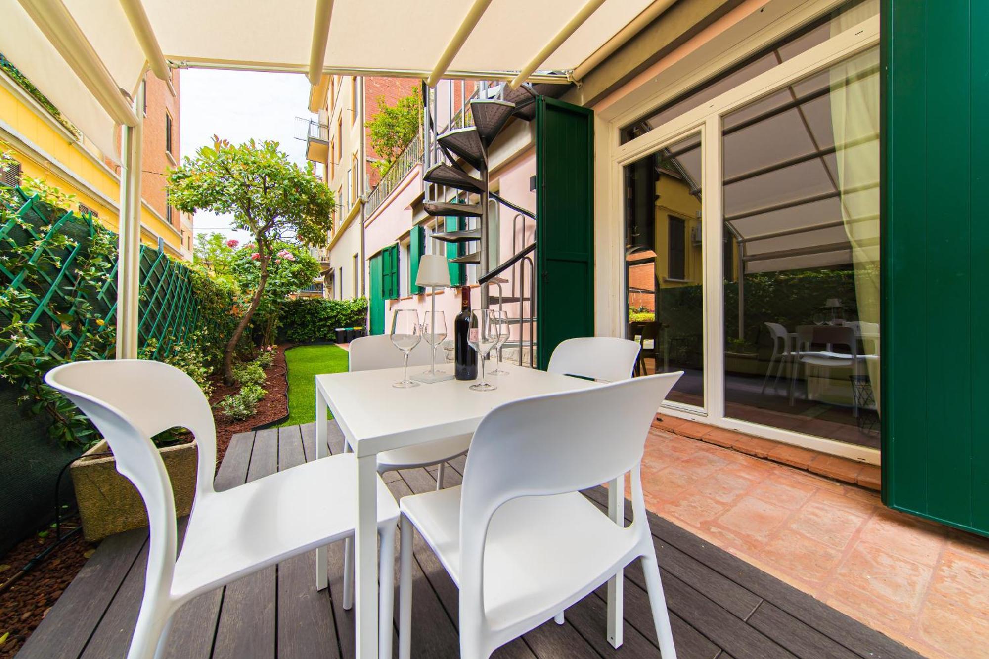 Urban Cottage Free Parking - Private Garden Bolonha Exterior foto